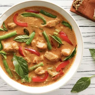 Chicken red curry