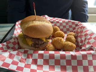 Newland Pub and Grill