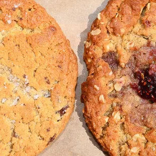 obsessed with JWIK&apos;s salted chocolate chip and PBJ (vegan!) cookies