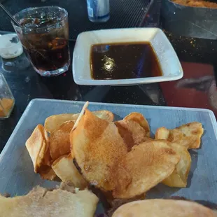 AUS, Chips and BEVERAGE to go with sandwich !!