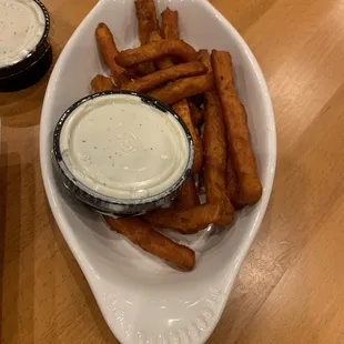 The side of sweet potato fries that comes with bone in wings.........