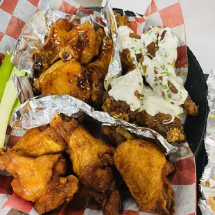 Hot,Thai chili,street sauce wings