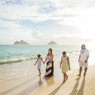 Lanikai, Kailua, HI Family Beach Photography