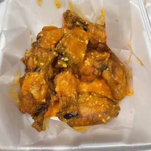 10 Piece Medium Garlic Wings