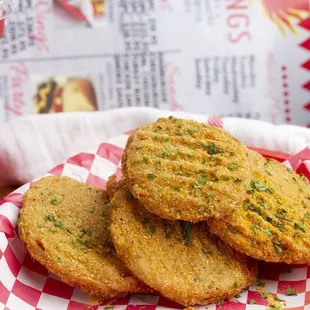 Fried green tomatoes