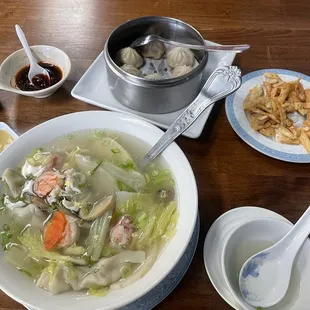 Wonton Soup