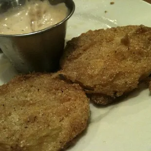 Fried greeen tomatoes with remoulade at JW Steakhouse ... very good!