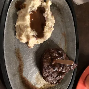 8oz Sirloin with Mashed Potatoes and brown gravy