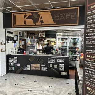 Friendly owners and staffs here!-1/15/2023