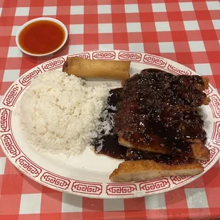 4. Crispy Garlic Chicken - the chicken was nice and crispy, but the sauce didn't really have the garlic flavor; it was just salty.