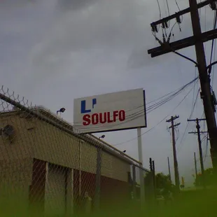 i think its supposed to say "Soul Food"