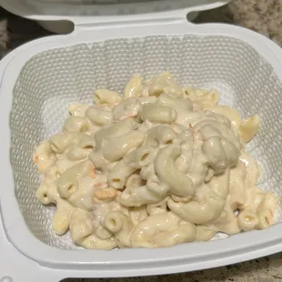 Mac Salad - better to have this with a bento, rather than a side.. which is pretty pricy for one scoop.  But it was yummy.