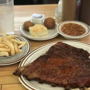 1/2 Rack. Service was excellent.