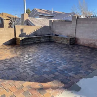 Paver Slab / Planter