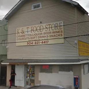 a car parked in front of the store