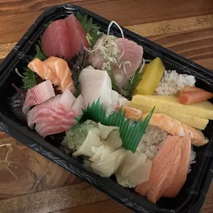 sushi, food, sashimi, sushi and sashimi