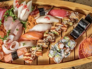 Shanghai Tokyo Restaurant & Sushi Bar