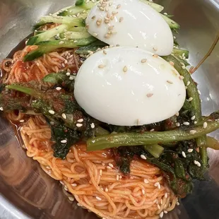 food, ramen and noodles