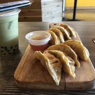 8 Piece Fried Chicken Dumplings