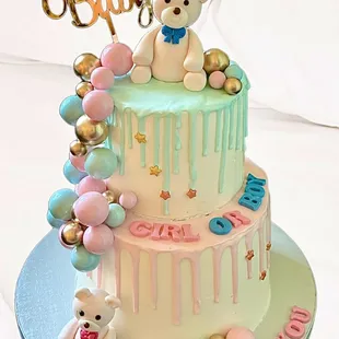 Teddy theme cake