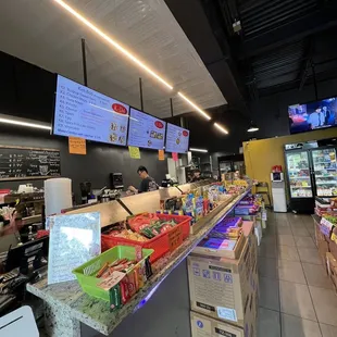 sushi and sashimi, interior