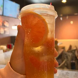 Grapefruit sparkly tea