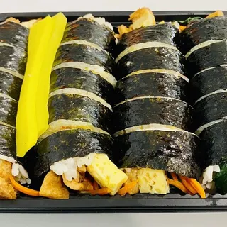Fish cake Kimbap