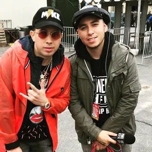 Backstage with De La Ghetto