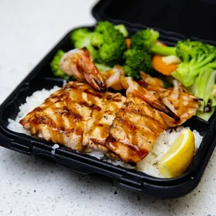 seafood, grilled seafood, grilled fish, fish, food