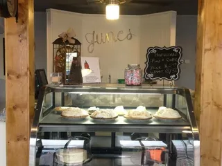 Old-Tyme Diner & Grocery