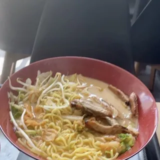 K-POP SEAFOOD (DRY RAMEN)