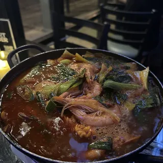 Spicy Seafood Hot Pot