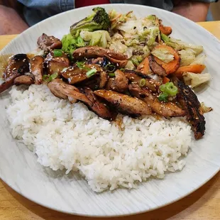 Grilled chicken plate.