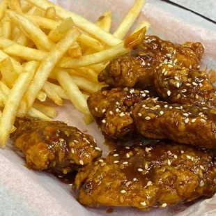 Small 6 pc Korean Chicken with Fries