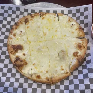 White Cheese Pizza