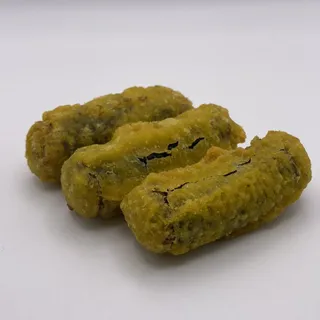 Kimmari (Fried Seaweed Roll) 3 per order