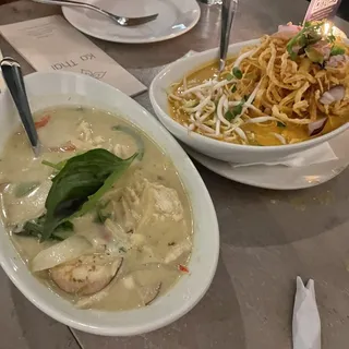 Koa Soi Curry Soup