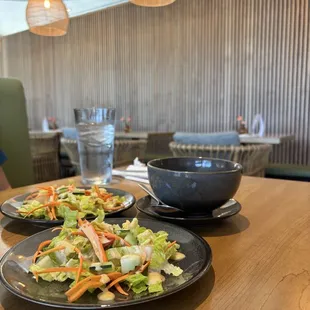 Lunch: choice of sides (salad or tom yum)