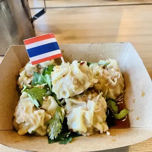 Knom Jeeb - Pork &amp; Shrimp dumplings