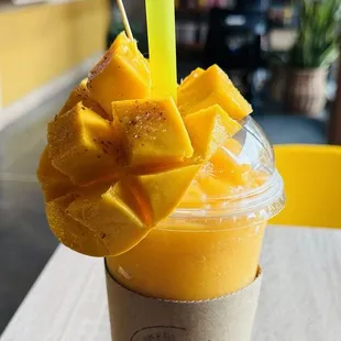 Mango smoothie