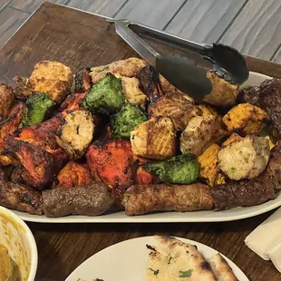 T8. Tandoori Party Platter