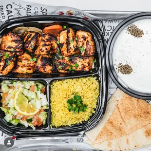 Chicken kabab &amp; Garlic labneh