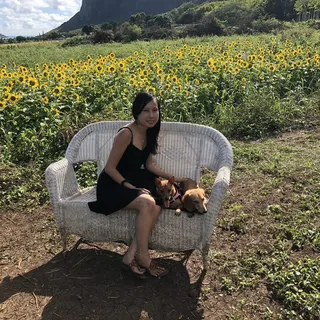 Lily D.