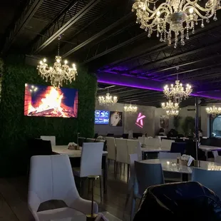 sushi and sashimi, interior