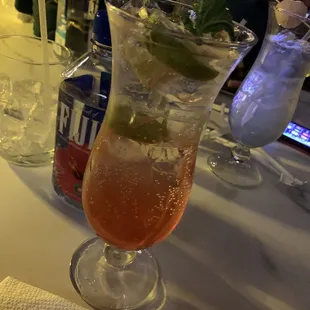 oysters and mussels, drink