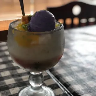 Halo Halo