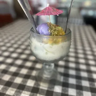 Halo Halo-Halo