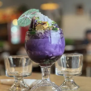 Halo-halo