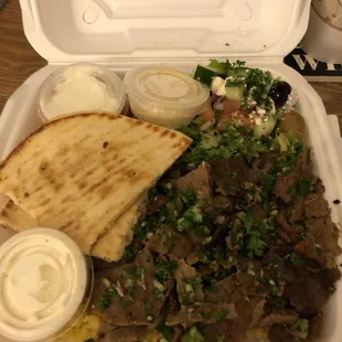Yummmm great carry out too! (Gyro platter with rice)
