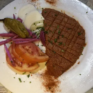 Kibbeh Nayee